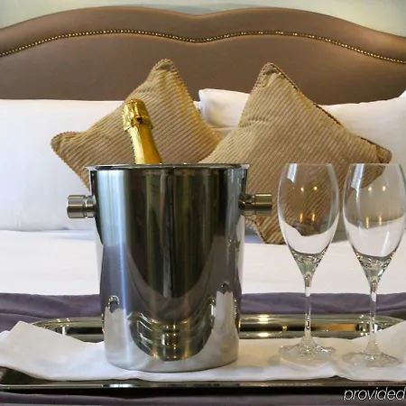La Maison Favart 4* Parigi