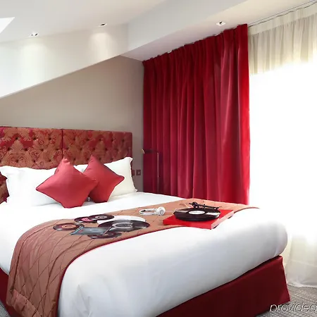 La Maison Favart 4* Parigi