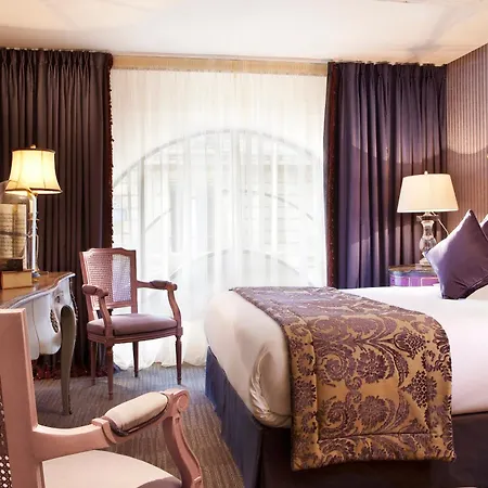 La Maison Favart 4*