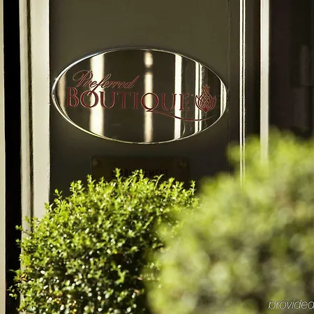 La Maison Favart 4* Parigi