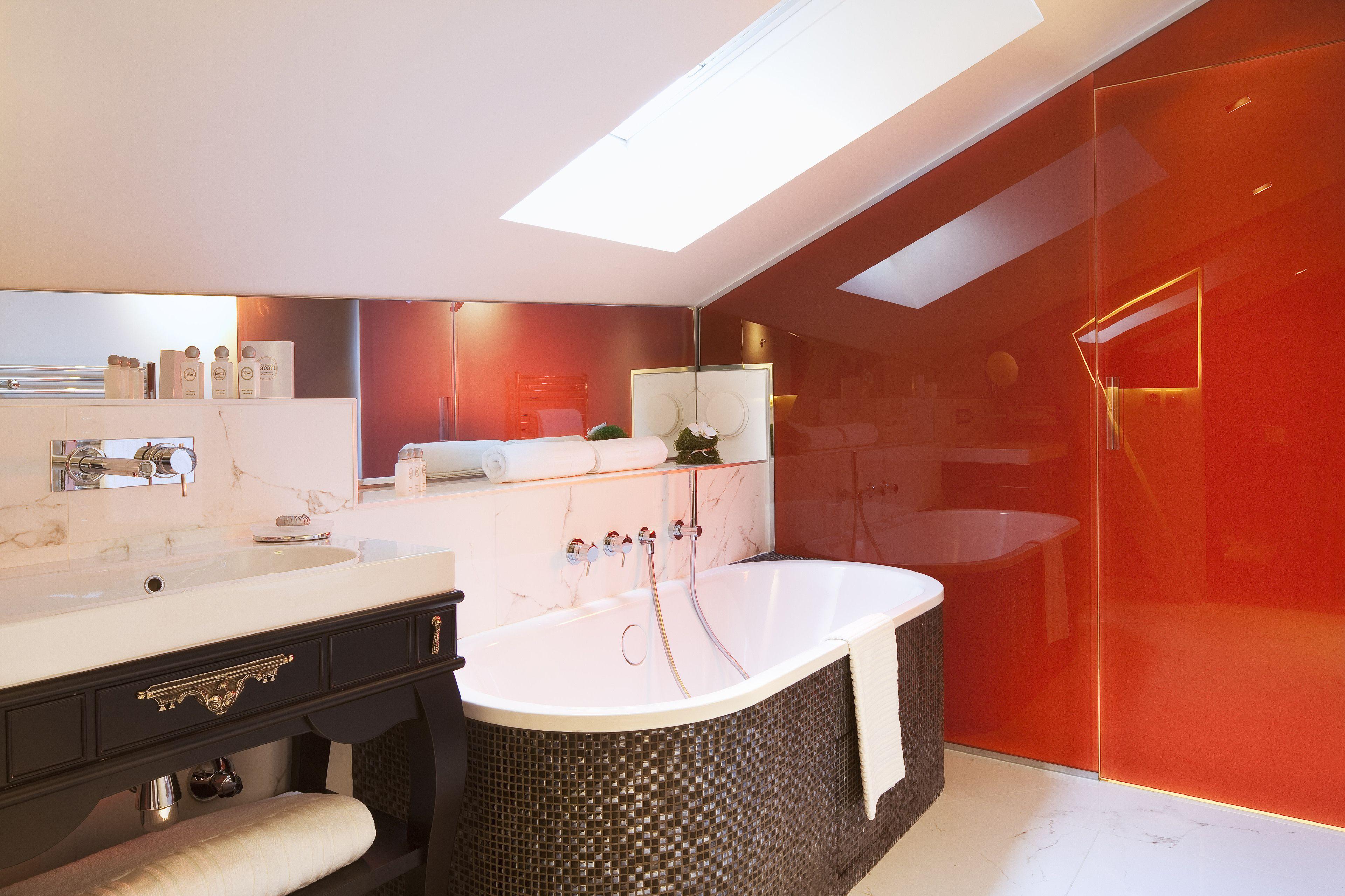 La Maison Favart 4*