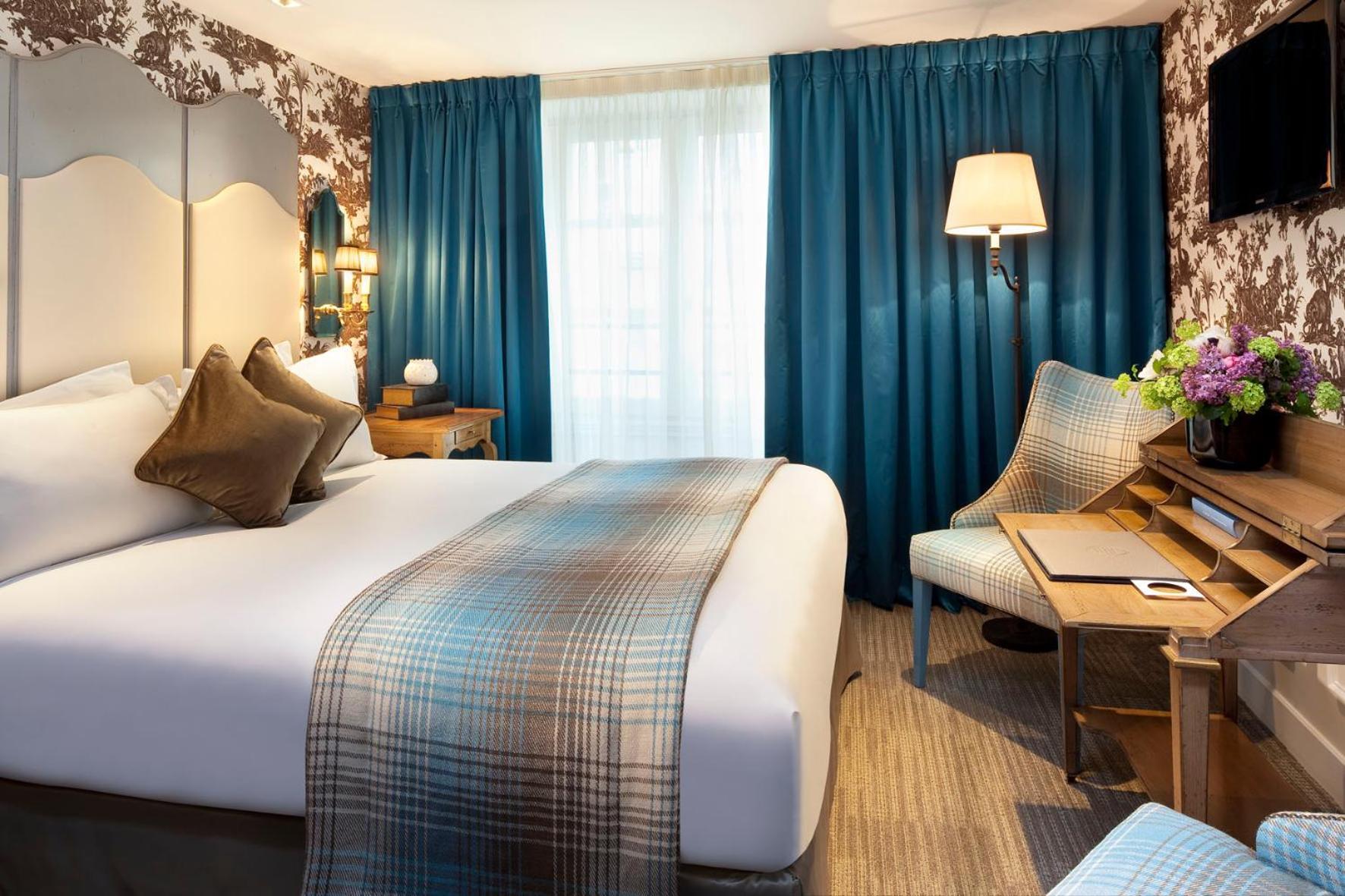 Hotel La Maison Favart 4*